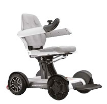 Carrozzina elettrica a chiusura automatica e controllabile da smarphone